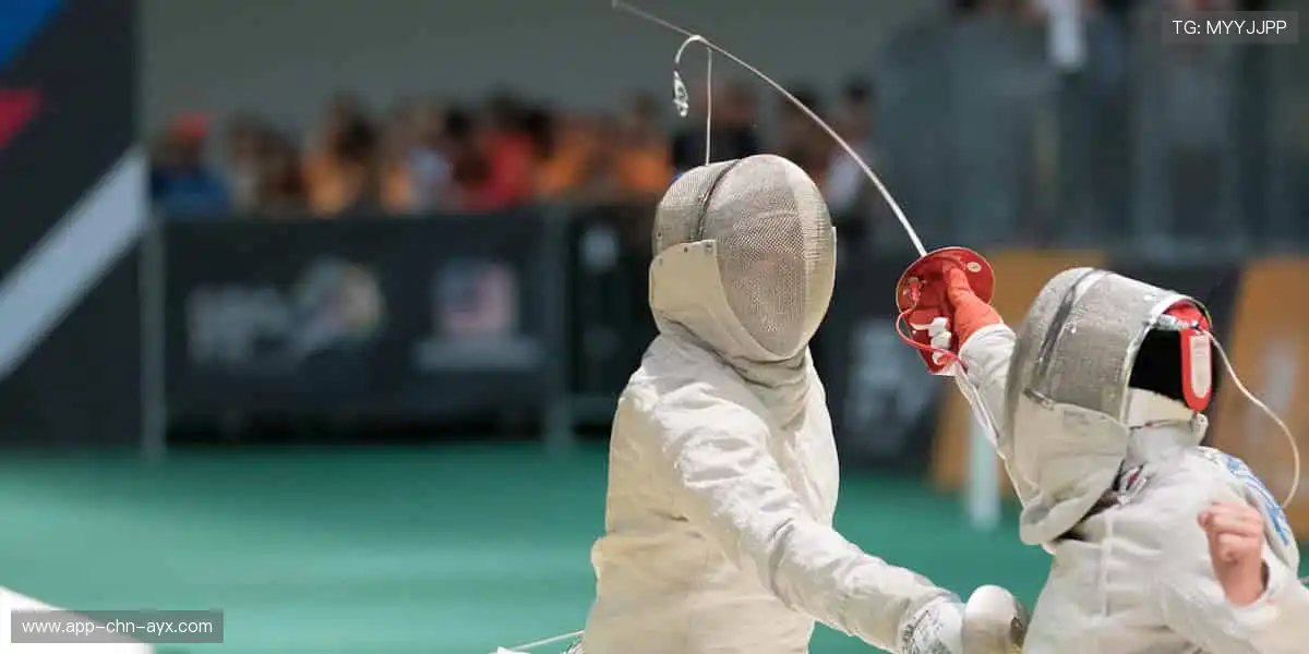 📺 弹幕互动，燃爆全场！看直播，就要和千万球迷一起嗨！